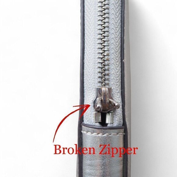 Rebecca Minkoff 13" Regan Laptop Computer Sleeve Crossbody Bag Metallic Silver - Picture 10 of 10